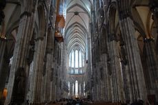 Kölner Dom innen.JPG